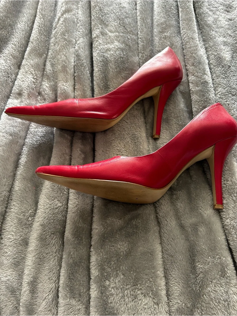 Nine West Red Pointed Toe Leather Pumps